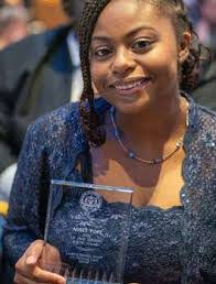 Rita Proctor's Instagram, Twitter & Facebook