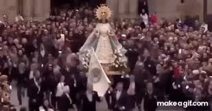 It was written by minaj, larry nacht, winston thomas and safarree samuels, and produced by blackout (thomas) and pink friday productions. Nicki Minaj Roman Holiday Meme On Make A Gif