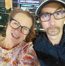 What could be wrong with my 5-month-old mini dachshund showing lethargic  behavior and vomiting?