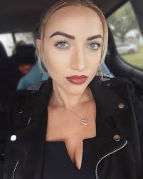 Candace Mosley 💋 (@candiesmakeup) • Instagram photos and videos