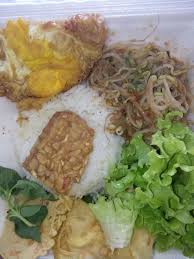 Simak resepnya di bawah ini.menu sarapan: Nasi Pecel Wikipedia