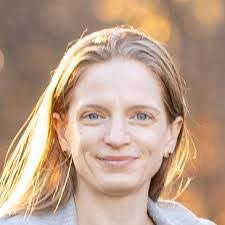 Shanice Hines's Instagram, Twitter & Facebook