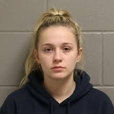 Tess Lynn Boudreaux (@BAYOUBARBIE28) • Facebook