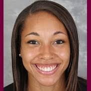 Stephanie Knowles's Instagram, Twitter & Facebook