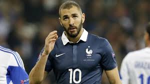 Le tee shirt est une pièce incontournable (la pièce maîtresse) et indispensable de la garde robe. Benzema S France Recall Came Out Of The Blue For Valbuena Did Deschamps Call Me No As Com