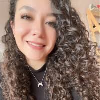 1300+ perfiles de «Thalia»