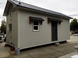 A Cozy Cabin For Sale In Casper Wyoming With Just 333 Sq Ft Of Space Inside Tiny Cabin Tiny House Listings Tiny Houses For Sale