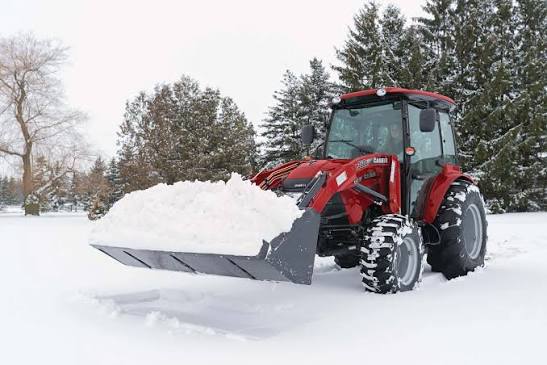 Case IH FARMALL 45 Tractor