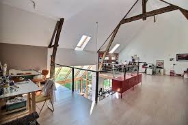 Yvetot Grange De Caractere En Briques Rouges Entierement Renovee Decoration Style Loft Toit Cathedrale Mezzanine Ideal Maison Style Loft Deco Interieure