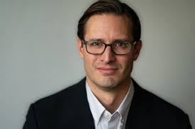 Barry Lundgren's Instagram, Twitter & Facebook