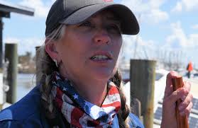 After Ian: SW Florida struggles to pick up the pieces