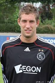 Born 22 september 1982) is a dutch footballer who plays as a goalkeeper for eredivisie club ajax and the netherlands national. Maarten Stekelenburg Doelman Afc Ajax Wiki Fandom