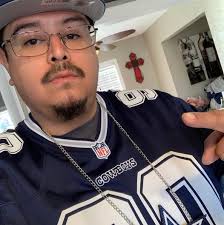 Jake Paul beat a former world champ yesterday 👀