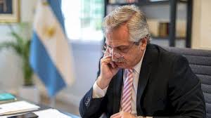 La llegada de fernández a la presidencia determina el regreso del peronismo al poder, con el desafío de revertir la recesión y una pobreza que afecta al 35 por ciento. Fernandez Advirtio Que Estamos En El Peor Momento De La Pandemia