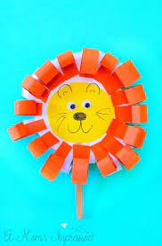 In Like A Lion Out Like A Lamb This Easy And Adorable Paper Plate March Lion And Lamb Craft Will Be A Huge Hit With Your Lamb Craft March Crafts
