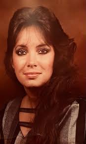 Eleanor Joyner's Instagram, Twitter & Facebook