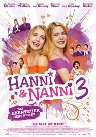 Hanni und nanni (laila und rosa meinecke) werden von ihrer mutter susanne (jessica schwarz) auf das internat lindenhof geschickt, da sie beruflich für längere zeit verreisen muss und es charlie (sascha vollmer), dem vater der. Hanni Nanni 3 Cineplex Gruppe