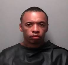 Who sets low bail for attempted murder charges in Memphis?