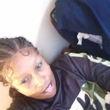 I'm just around the corner from you I'll wait 👑