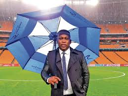 Ironically, a few hours after the sabc announced. Loved Sport Presenters Robert Marawa And Vaylen Kirtley Leaves Sabc Sunday World