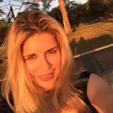 Stephanie Ewing (@ewing_sj)