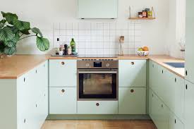 Cardell (1550) dakota (2) klearvue cabinetry (475) kitchen kompact cabinets (8) quality one (172) value choice (8) product type. Kitchens Without Upper Cabinets Should You Go Without Apartment Therapy