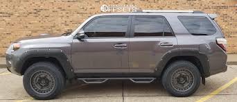 We offer a large selection of toyota wheels and toyota rims also custom wheels, car rims, and truck rims so please enjoy the web site and choose your next set of custom wheels from discounted wheel toyota. 2017 Toyota 4runner Wheel Offset Flush Leveling Kit 641799 Custom Offsets