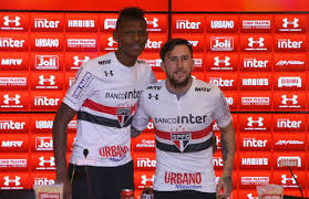 Sao Paulo ficha a Albert Arboleda