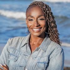 It's Not About Us: A Co-parenting Survival Guide to Taking the High Road:  Taylor, Darlene: 9798986768403: Amazon.com: Books