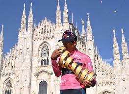 Egan bernal en el giro de italia 2021. 1vupw5cq0oy7nm