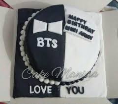 Debut cakes charm s cakes and cupcakes. Happy Birthday Mini Army Black Cake Maniaa By Z E Facebook
