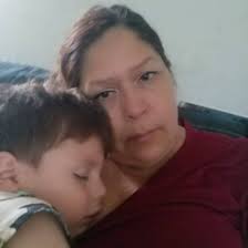 Anda bichicori el chamaco, con la bichola al aire. Solamente un Sinaloense  entiende. 😅