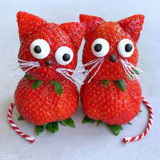 Sweets Certified On Instagram Food Photography Ideas Red Strawberries Made Into Cats Garnish Inspiration Creative Food Art Food Art For Kids Fun Kids Food