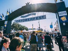 Das war die geburtsstunde des oktoberfests. Die Offnungszeiten Des Oktoberfests Oktoberfest De Die Offizielle Website Zur Wiesn