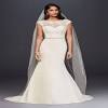 Can you rent a wedding dress. 1