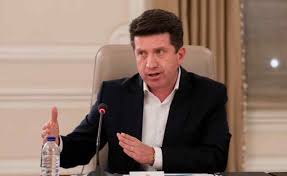 #plenariasenado_mixta | el ministro de defensa, @diego_molano, mencionó que el gobierno escucha, actúa y que siempre ha sido respetuoso de las para cerrar la sesión, el ministro molano intervino en su defensa y manifestó su respeto por los manifestantes, así como envío su apoyo a los. Elportal24 On Twitter Diego Molano Aponte Nuevo Ministro De Defensa Designado Por Ivan Duque Https T Co Jdmygvh4hn