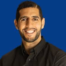 Roberto Wilhelm's Instagram, Twitter & Facebook