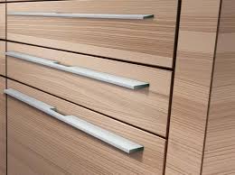 Drawers Fitted With Long Profile Handles In Stainless Steel Finish With Modern Design Will Ad Modern Kitchen Hardware Modern Kitchen Pulls Kitchen Door Handles
