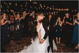 Let our stunning venue be the backdrop for a wedding that will leave a lasting memory with your friends and family. Vintage Lake Oak Meadows Wedding Kyrstenashlayphotography Com