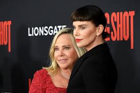 Maybe you would like to learn more about one of these? Charlize Theron Details Uber Den Mord An Ihrem Vater Brigitte De