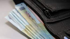Inselat In FaÅ£a Casei De Schimb Valutar Un Iesean A Dat 200 Euro Pentru 380 Lei