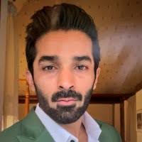 Adhiraj Sen's Instagram, Twitter & Facebook