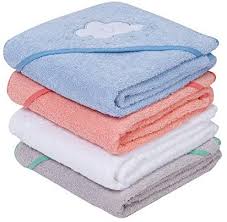 This acts as a splash guard. Clevamama Splash And Wrap Baby Bath Towel Hood White Amazon Sg Baby Products