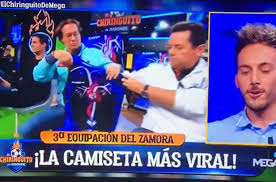 En el chiringuito, los tertulianos han elegido a los tres futbolistas que más los han marcado en su los colaboradores, tertulianos y redactores de el chiringuito votaron qué tres futbolistas habían. Los Colaboradores De El Chiringuito O El Ministro De Fomento Ya Tienen La Camiseta Del Zamora