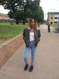 Black Huaraches Are Essential Looks