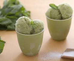 Granita alla menta dai migliori blog di ricette di cucina italiani. Ricette Granita Alla Menta Le Ricette Di Giallozafferano