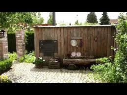 Bauerngarten Quadratisch Anlegen Wegekreuz Bepflanzen Gemuse Blumen Beeren Gutscheingarten Youtube Bauerngarten Gartengestaltung Garten