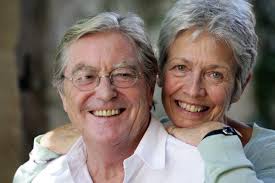 Just thinking of you makes me smile ». —— J. x 🖤 Today marks the 6th  anniversary since Peter passed away. Thanks to all of you for your  passionate and continued