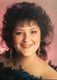 Obituary for Carolyn Lorraine (Redwine) Frend