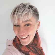 Janna Rowe's Instagram, Twitter & Facebook